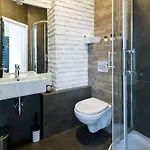 Modern In The Very Location 20