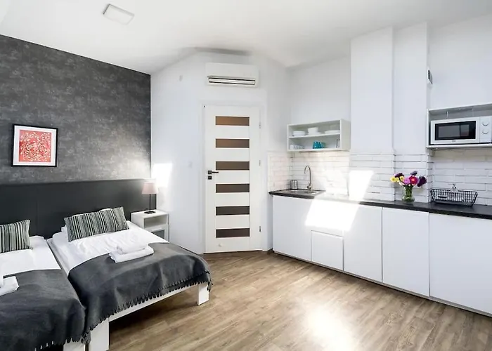 Modern In The Very Location 20 Apartment *